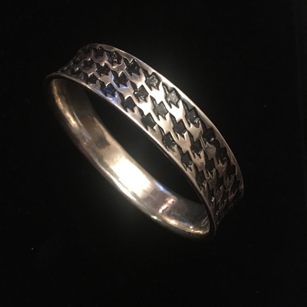 Premier Designs Houndstooth Bracelet